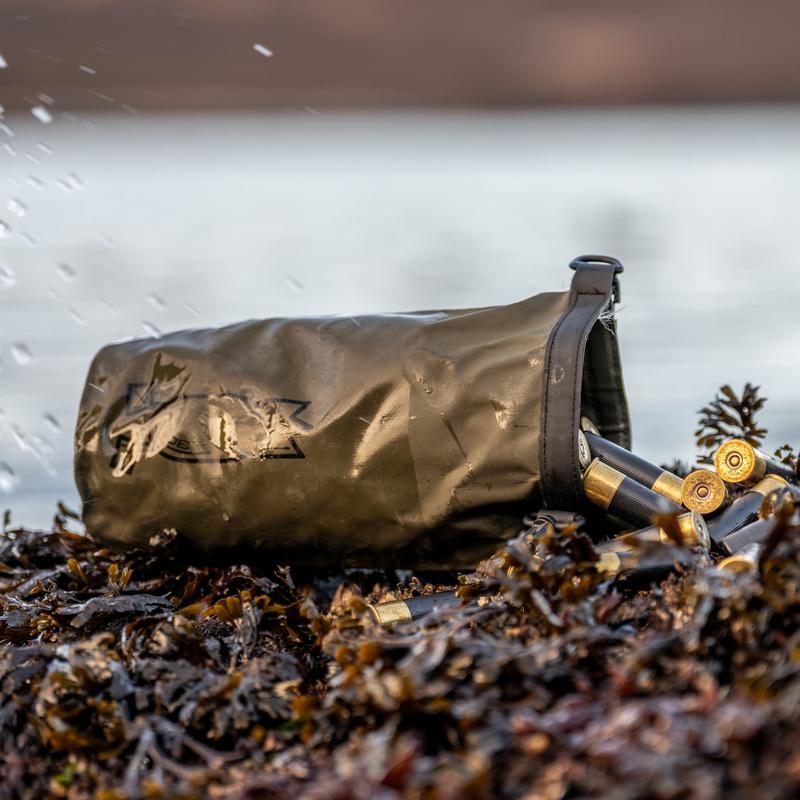 💧 Compact Waterproof Shell Pouch: Tidy & Travel-Ready 🧳